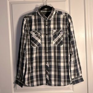 Plaid long sleeve shirt for fall/winter